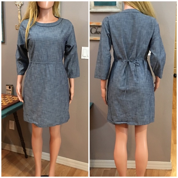 GAP Dresses & Skirts - GAP chambray denim tie back dress